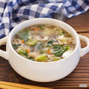 野菜たっぷり春雨スープ